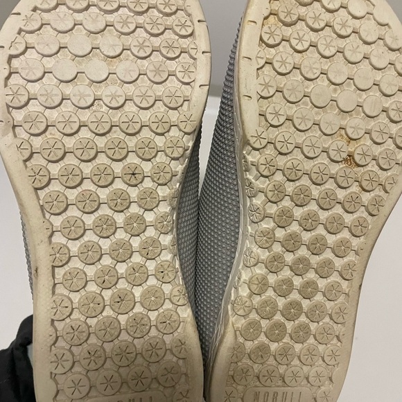 NOBULL - ARCTIC GREY TRAINER size 7.5 w 6 m - Picture 4 of 7